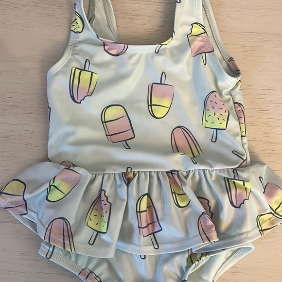 Baby gap 4T bathing suits - Picture 5 of 6